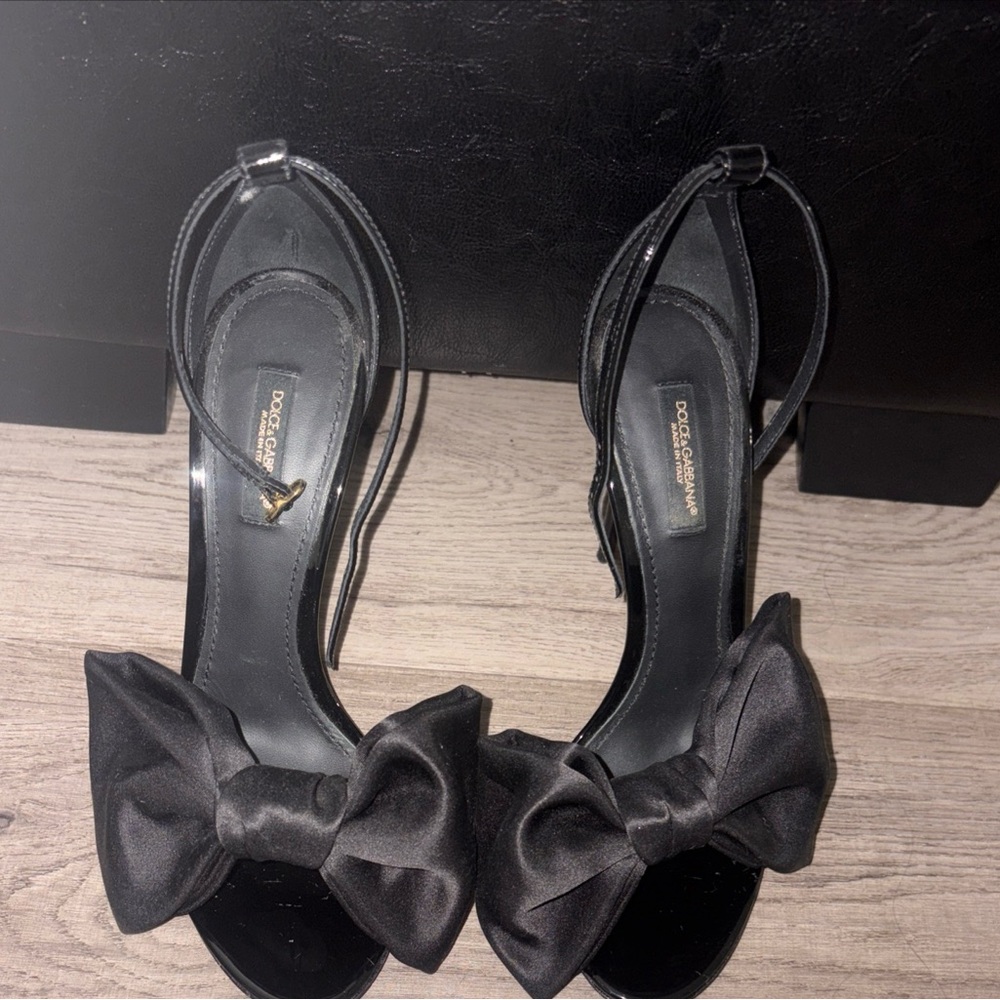 Dolce & Gabbana Black Satin Bow Sandals